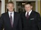 Britsk premir Tony Blair (vavo) prijal v Londne Roberta Fica. (autor: TK/AP)