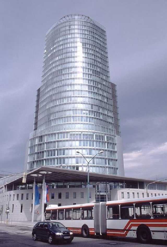 Foto : Budova NBS