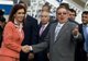 Foto : Argentnska prezidentka Cristina Fernandez de Kirchner si podva ruku z kubnskym prezidentom Ral Castrom na medzinrodnom letisku Jos Martho AFP