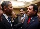 Foto : Americk prezident Barack Obama sa v piatok na Summite Amerk zvtal a podal si ruku s venezuelskm prezidentom Hugom Chvezom, zarytm nepriateom USA.

 
Fotografie zverejnen venezuelskou vldou zachytvaj Chveza, netostnho kritika bvalho prezidenta Georgea W. Busha, ako sa usmieva na Obamu a podva si s nm ruky na zaiatku 5. summitu latinskoamerickch a karibskch ldrov. Stretnutie sa kon v Trinidade a Tobagu, bude trva do nedele 19. aprla.

